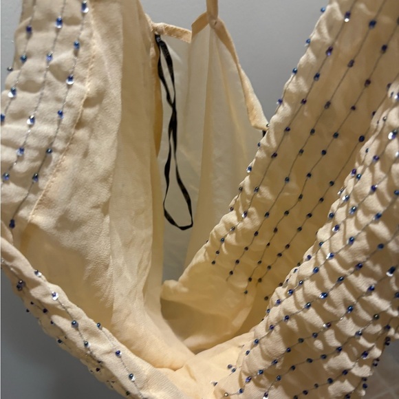 BKE Cream and Blue Dotted Tank Top - Picture 6 of 10